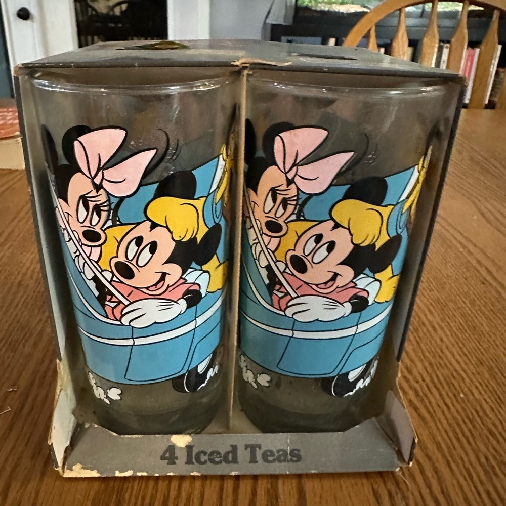 Disney Mickey and Minnie Mouse Glass Set - Pink and Yellow